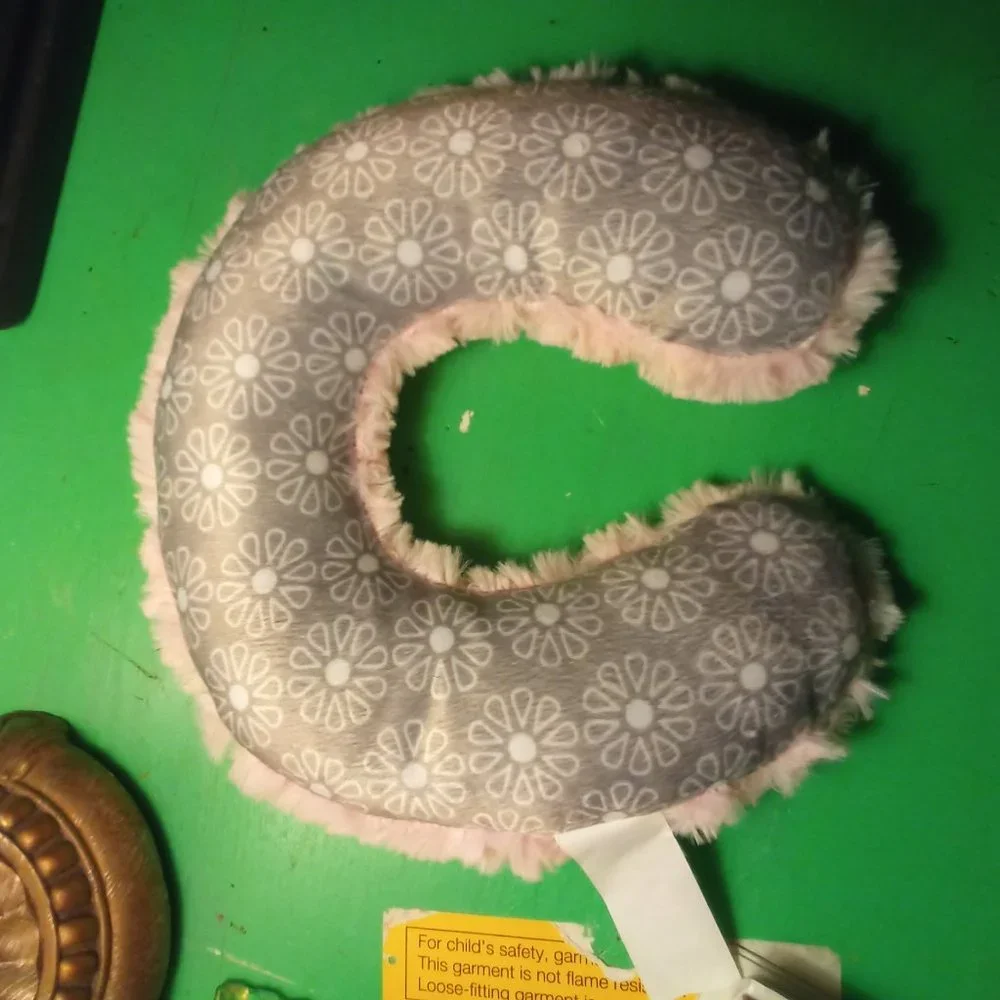 NWOT Child's neck pillow